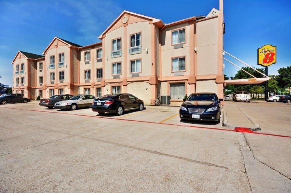 Super 8 By Wyndham Irving/Dfw Apt/North Exterior photo